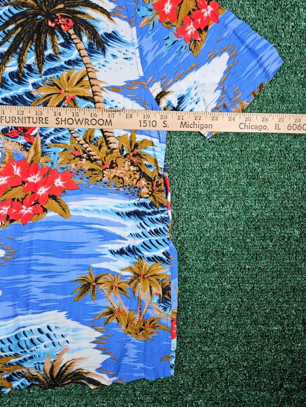 H&M Casual Blue Tropical Palm Print Button Down Shirt / Mens Size Large - Picture 2 of 9